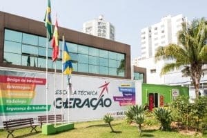 A Escola Técnica Geração é boa - fachada da unidade de Itajaí