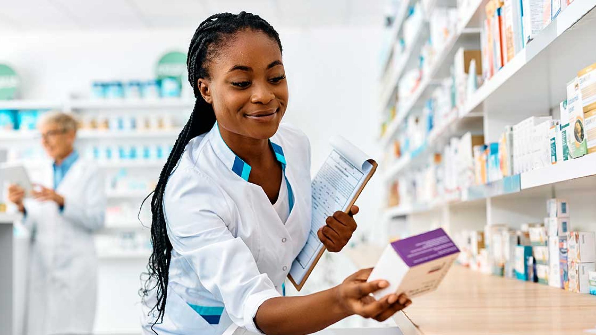 Conheça o Curso Técnico Presencial em Farmácia